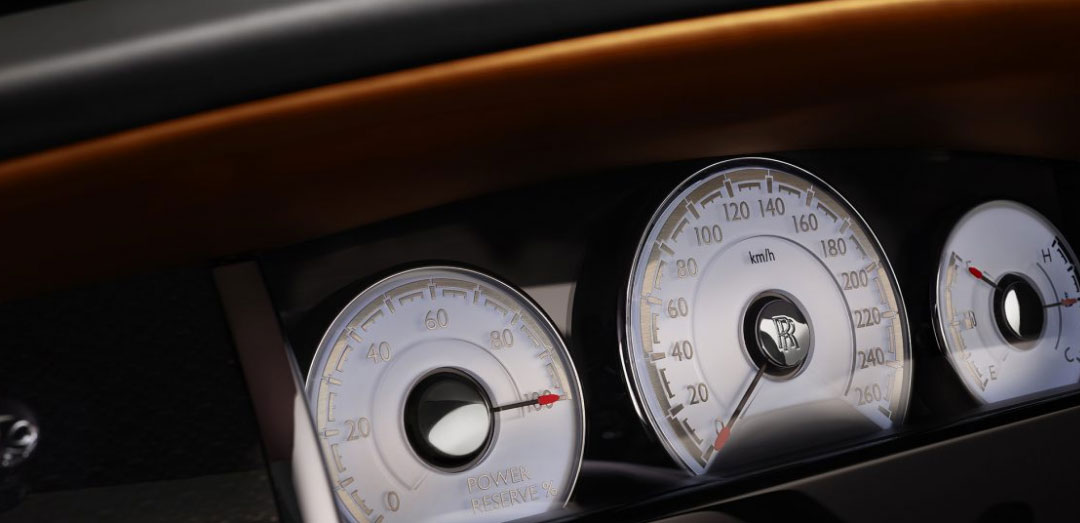 جدیدترین ماشین رولز رویس در سال ۲۰۱۷ Dawn Black Badge