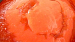 سس کچاپ باربیکیو با طعم توت‌ فرنگی