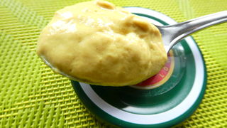 سس کچاپ باربیکیو با طعم توت‌ فرنگی