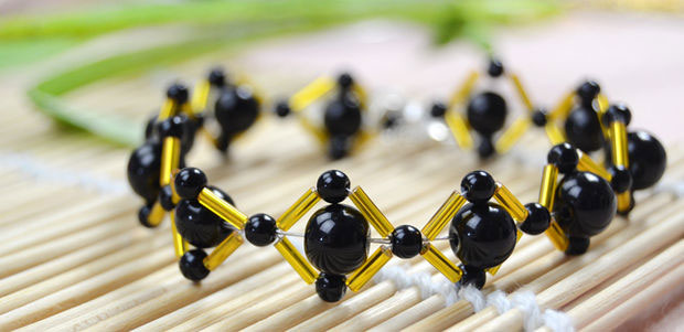 آموزش ساخت دستبند لوزی شکل