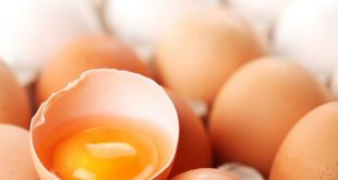 تخم مرغ خام